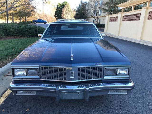 1988 Oldsmobile Custom Cruiser - photo 4