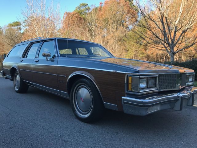 1988 Oldsmobile Custom Cruiser - photo 5