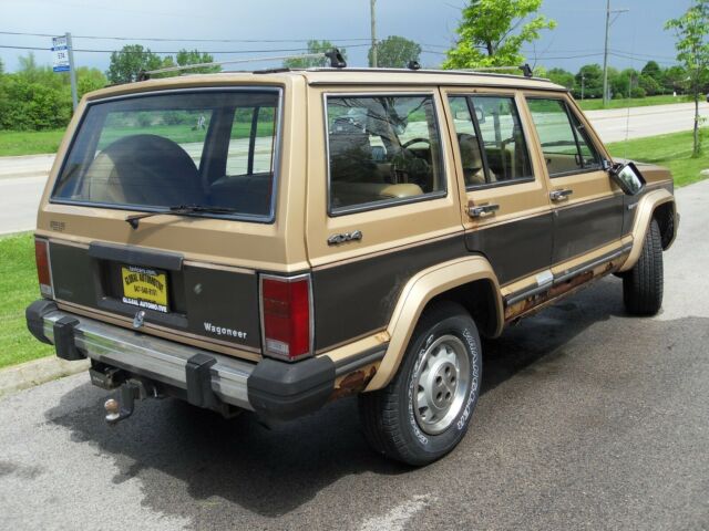 1987 Jeep Wagoneer - photo 3