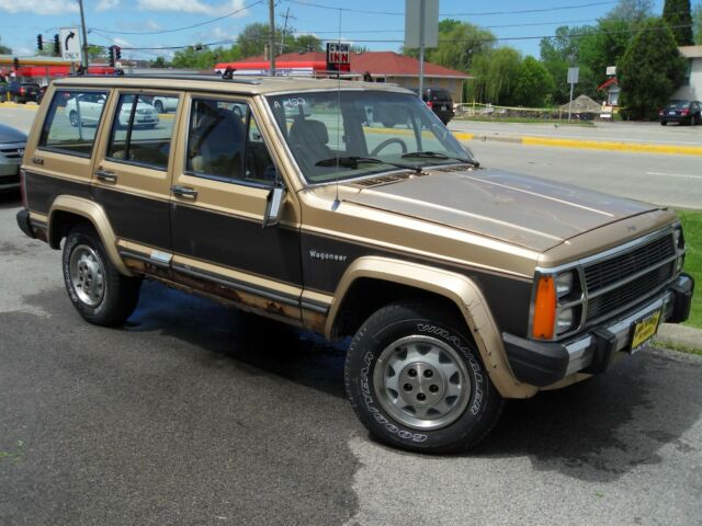 1987 Jeep Wagoneer - photo 4
