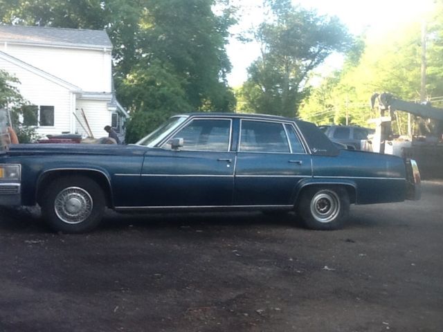 1979 Cadillac DeVille - photo 2