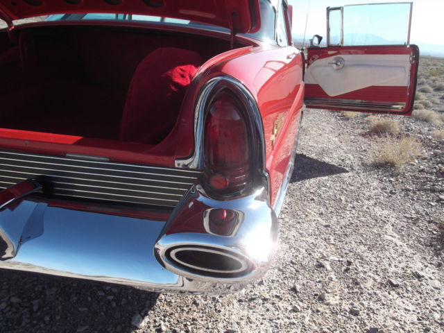 1956 Lincoln Premiere 2 door - photo 5