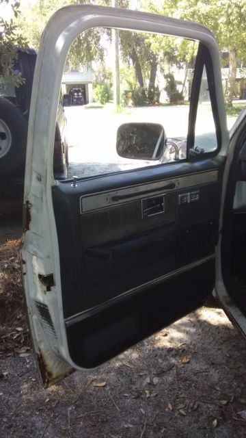 1983 Chevrolet Silverado 1500 - photo 10