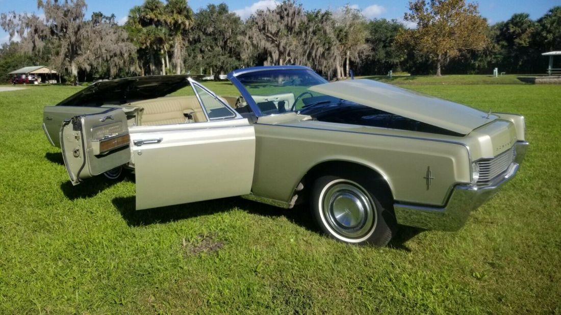 1966 Lincoln Continental convertible - photo 5