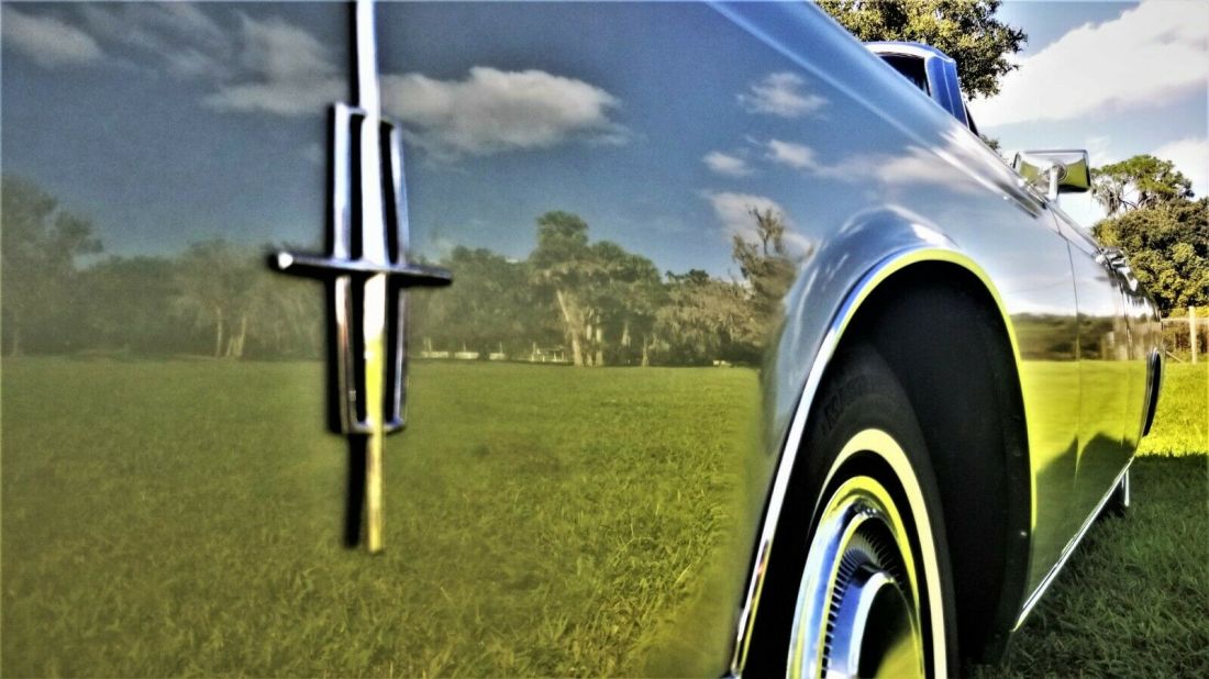 1966 Lincoln Continental convertible - photo 9