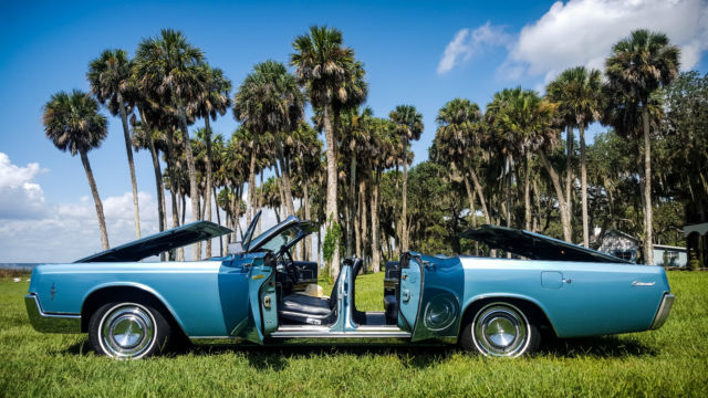1966 Lincoln Continental Suicide Doors - photo 4