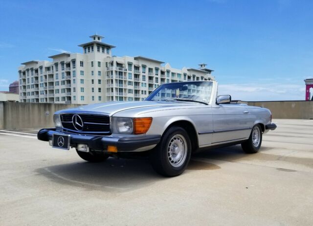 1977 Mercedes-Benz SL-Class Roadster - photo 4