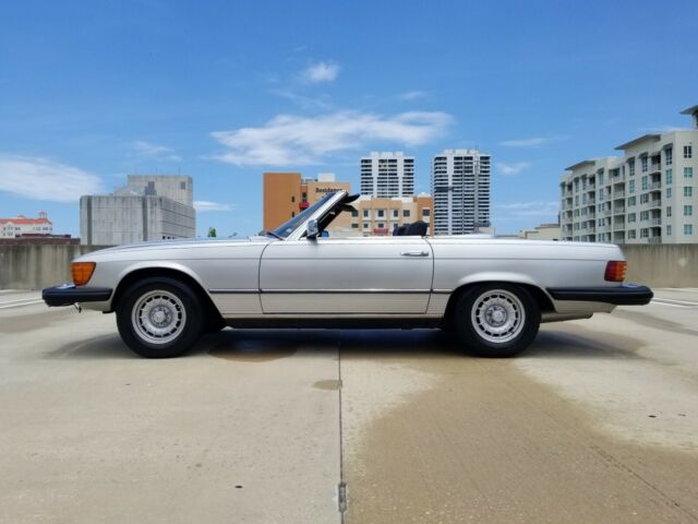 1977 Mercedes-Benz SL-Class Roadster - photo 5