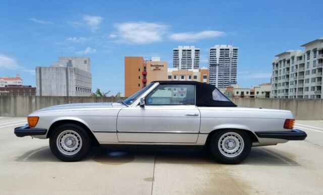 1977 Mercedes-Benz SL-Class - photo 6