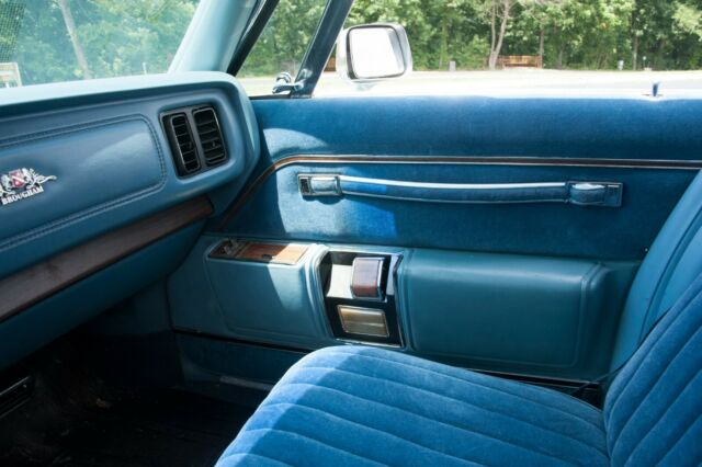 1978 Chrysler New Yorker Brougham - photo 6