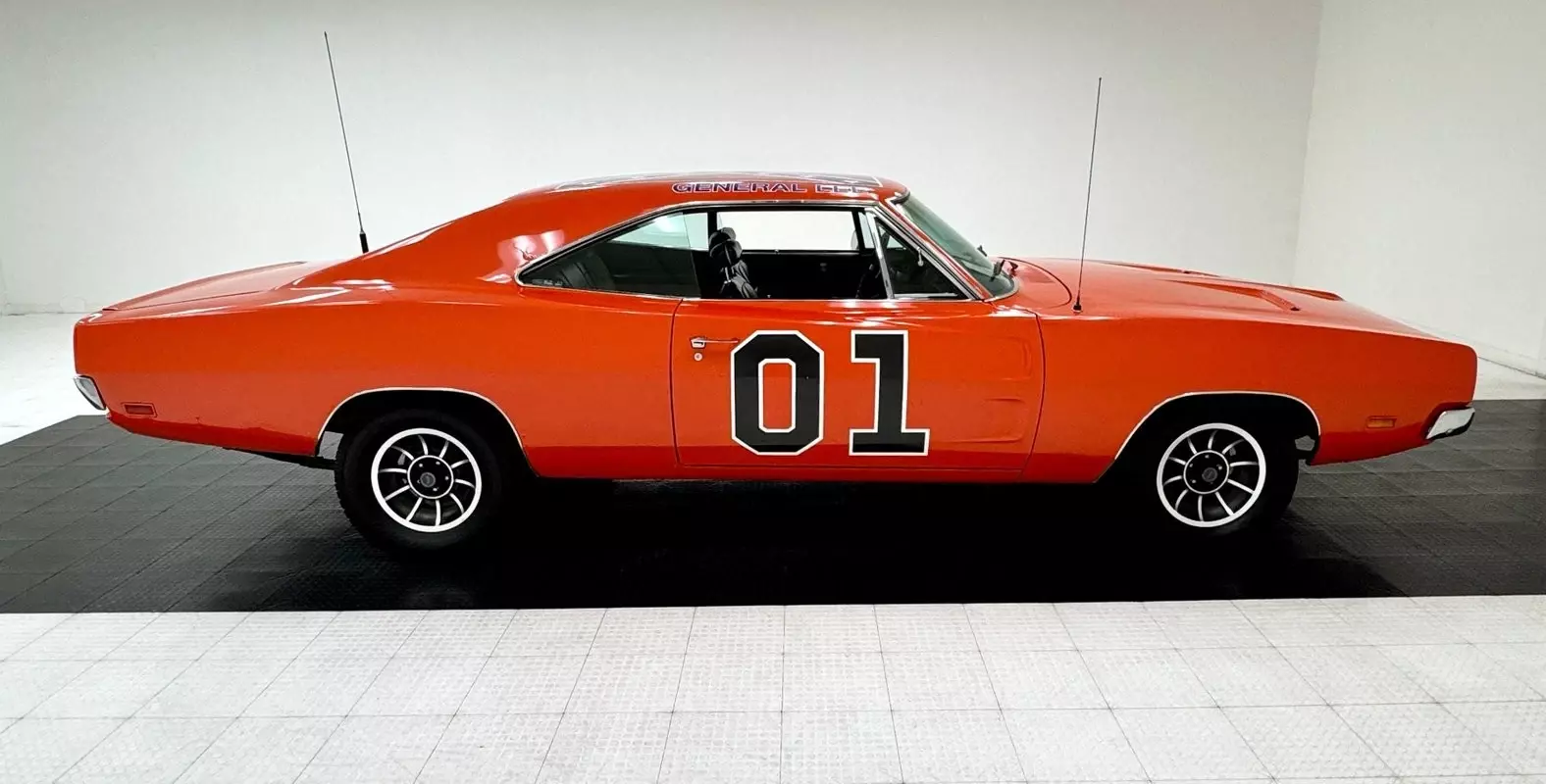 1969 Dodge Charger Hardtop - photo 6