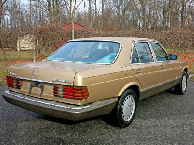 1982 Mercedes-Benz 300-Series - photo 3