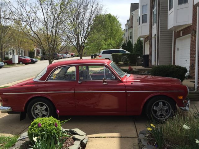 Well maintained , beautifully restored Amazon. 1968 Volvo 122 S Amazon