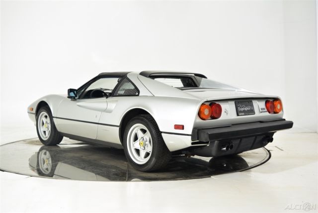 1983 Ferrari 308 GTS - photo 3