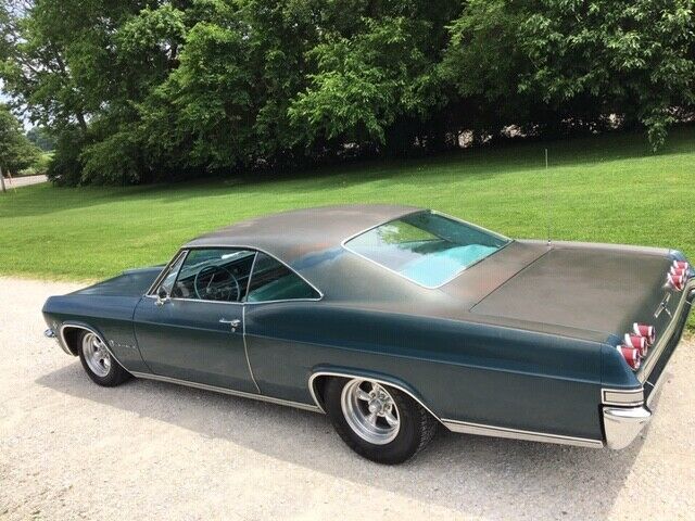 1965 Chevrolet Impala - photo 10