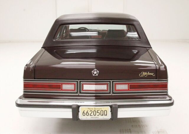 1989 Chrysler Fifth Avenue Sedan - photo 5