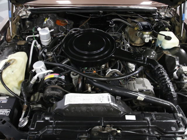 1984 Buick Riviera Base Coupe 2-Door - photo 3