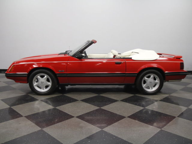 1983 Ford Mustang GLX - photo 2