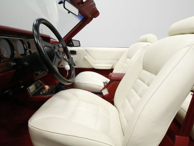 1983 Ford Mustang GLX - photo 4