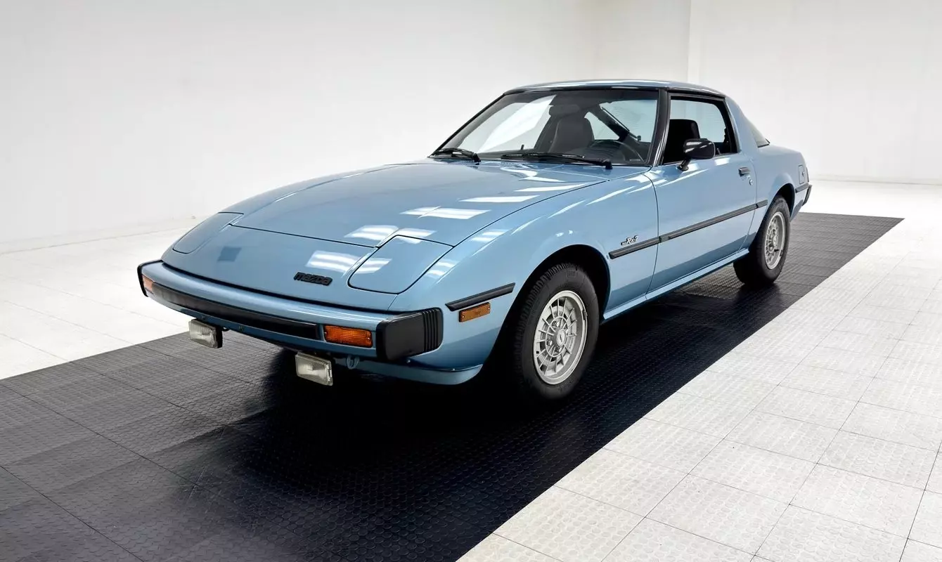Well Preserved/1146cc Rotary/5-Speed Manual/Rust Free/Great 1st Gen RX-7 1980 Mazda RX-7 Coupe