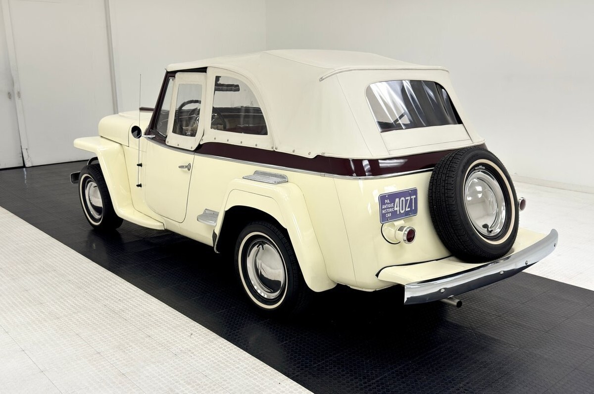 1949 Willys Jeepster - photo 5