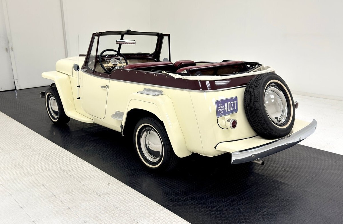 1949 Willys Jeepster - photo 6