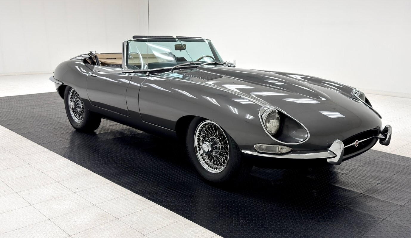 1967 Jaguar XK Series 1 Roadster - photo 10