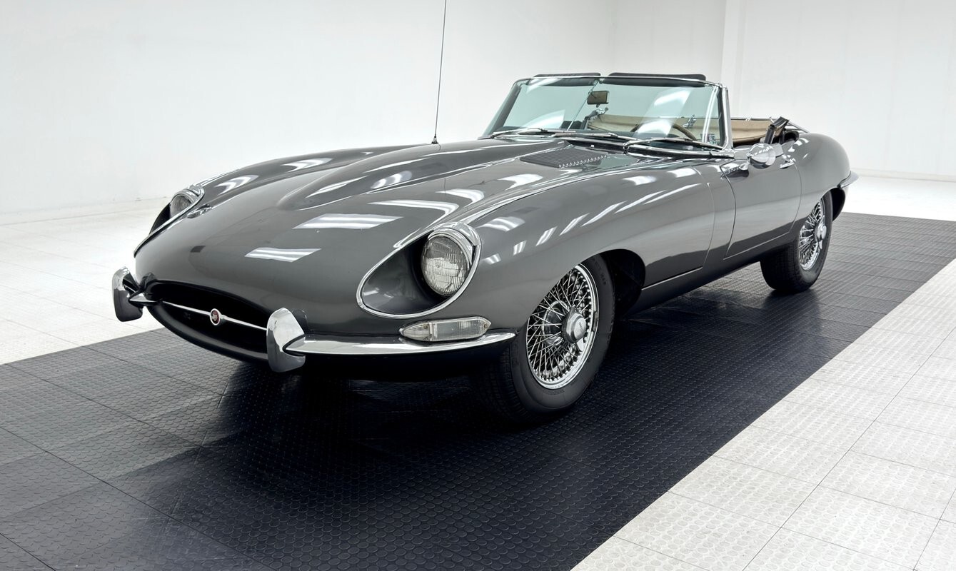1967 Jaguar XK Series 1 Roadster - photo 2