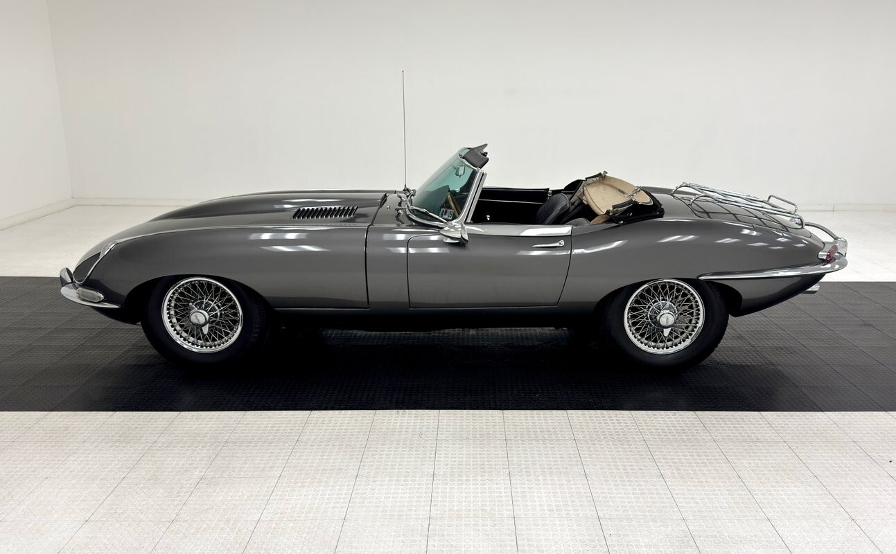1967 Jaguar XK Series 1 Roadster - photo 4