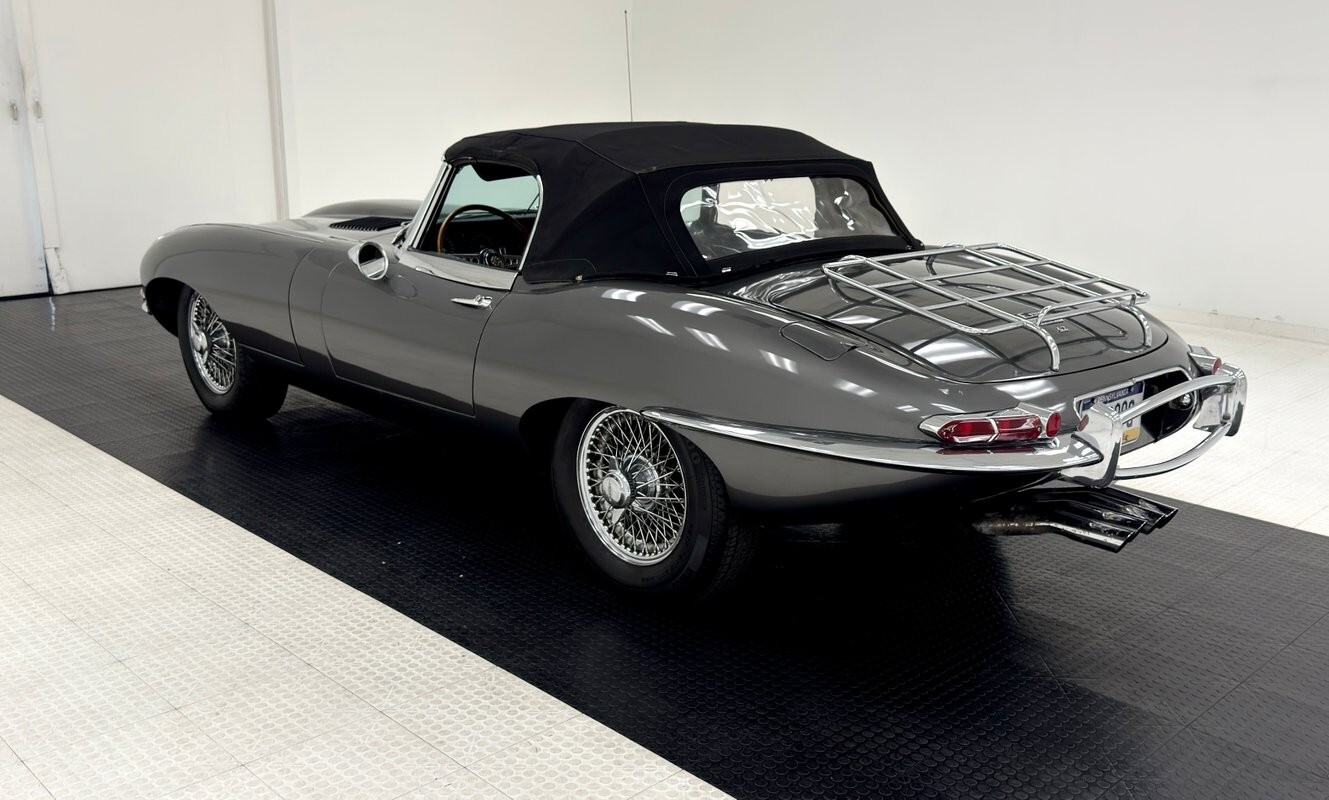 1967 Jaguar XK Series 1 Roadster - photo 5