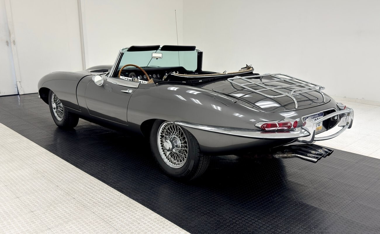 1967 Jaguar XK Series 1 Roadster - photo 6