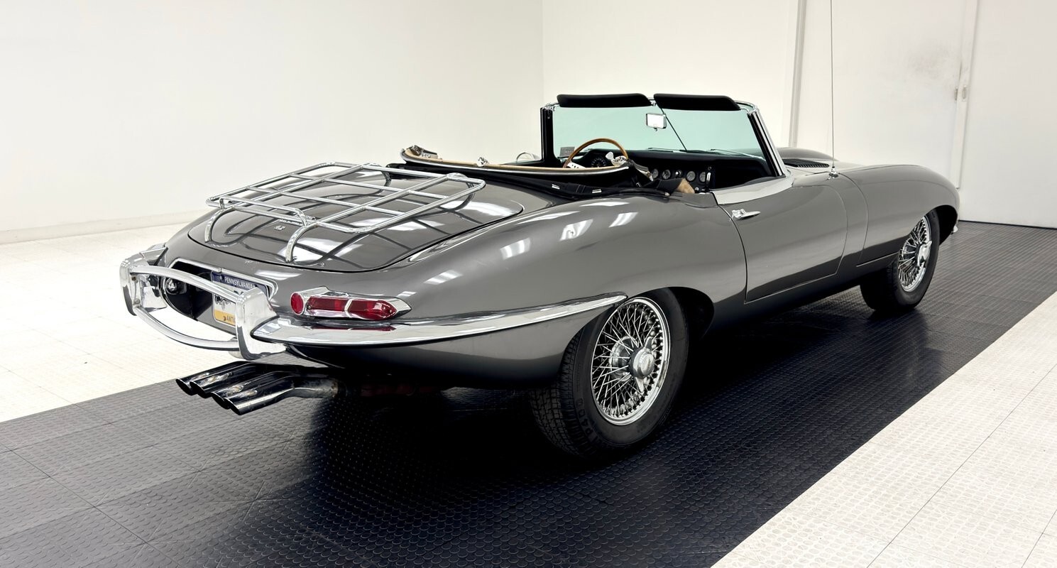 1967 Jaguar XK Series 1 Roadster - photo 8