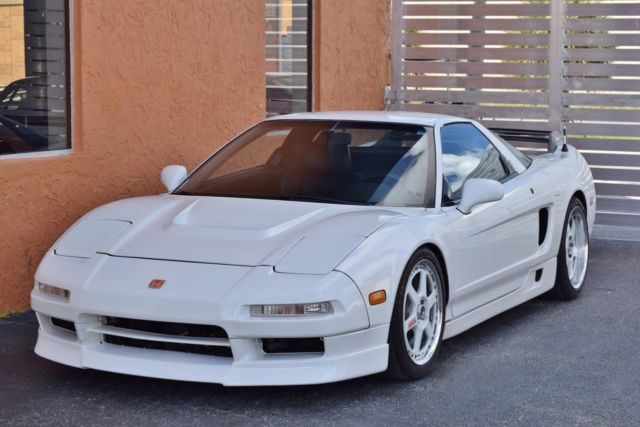 Well Sorted /Rare GP White / 5 Speed Manual / VOLK Wheels / Recent Maintenance 1993 Acura NSX