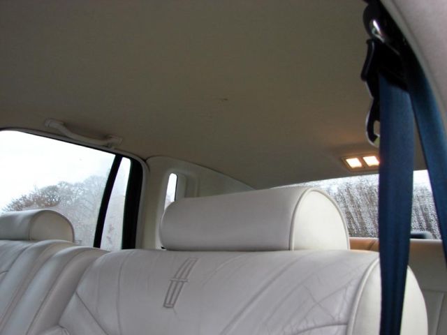 1994 Lincoln Town Car SIGNATURE - photo 8