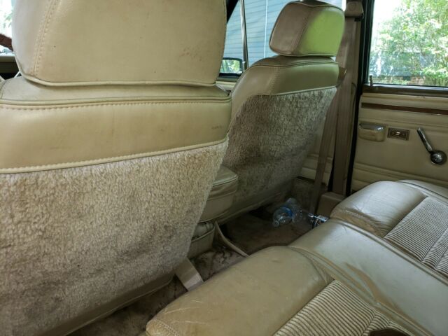 1990 Jeep Wagoneer - photo 8