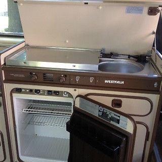 1984 Volkswagen Bus/Vanagon Westfalia Camper Model P27 - photo 5