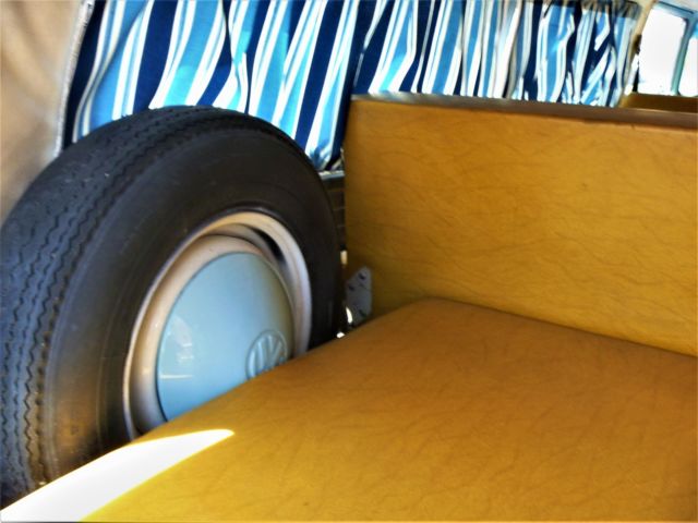 1970 Volkswagen Bus/Vanagon Deluxe - photo 13