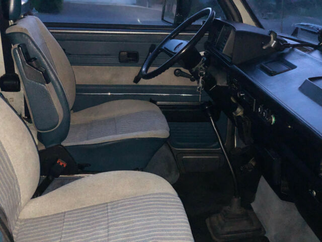 1987 Volkswagen Bus/Vanagon - photo 5