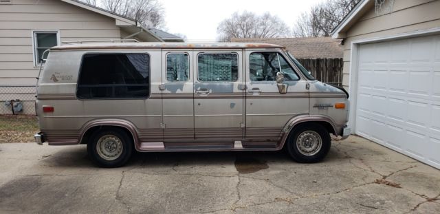 1991 Chevrolet G20 Van - photo 9