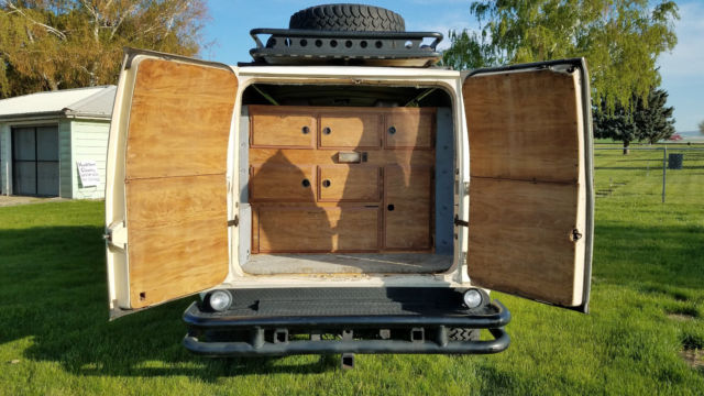 1982 Ford E-Series Van SAFARI - photo 4