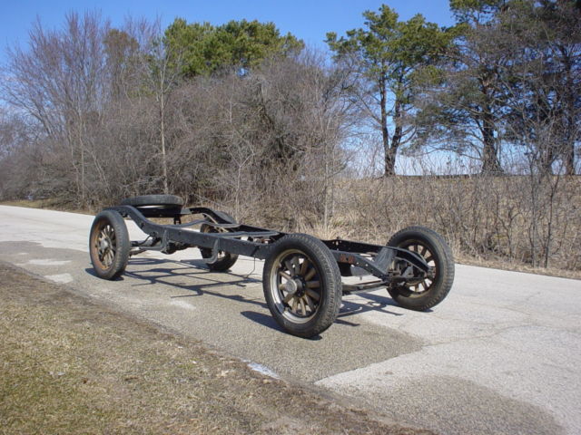1927 Ford Model T - photo 2
