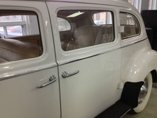 1942 Packard Packard 180 Touring Limousine N/A - photo 4