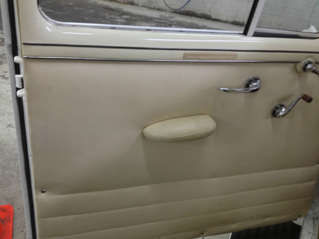 1942 Packard Packard 180 Touring Limousine N/A - photo 8