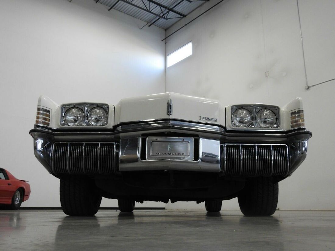1972 Oldsmobile Toronado - photo 3