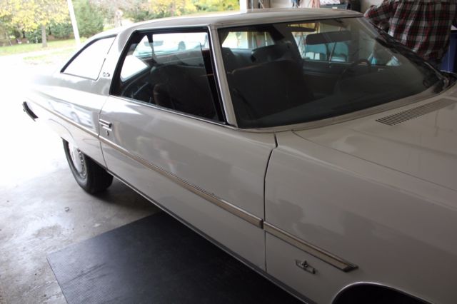 1976 Chevrolet Caprice - photo 2