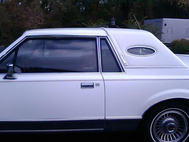 1983 Lincoln Mark Series - photo 12