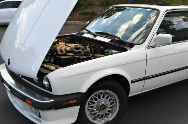 1987 BMW 3-Series 325iS - photo 4