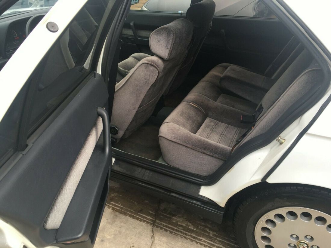 1991 Alfa Romeo 164 L - photo 9