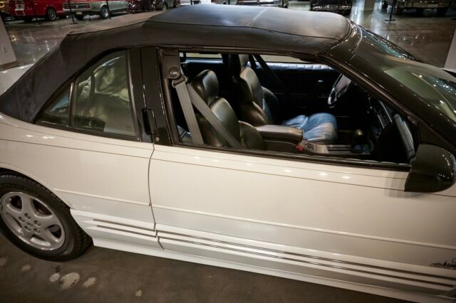 1994 Oldsmobile Cutlass - photo 12