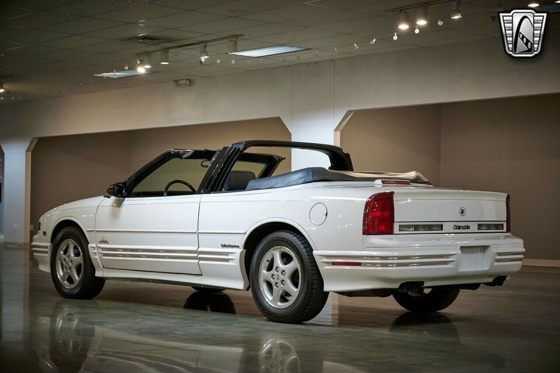 1994 Oldsmobile Cutlass - photo 4